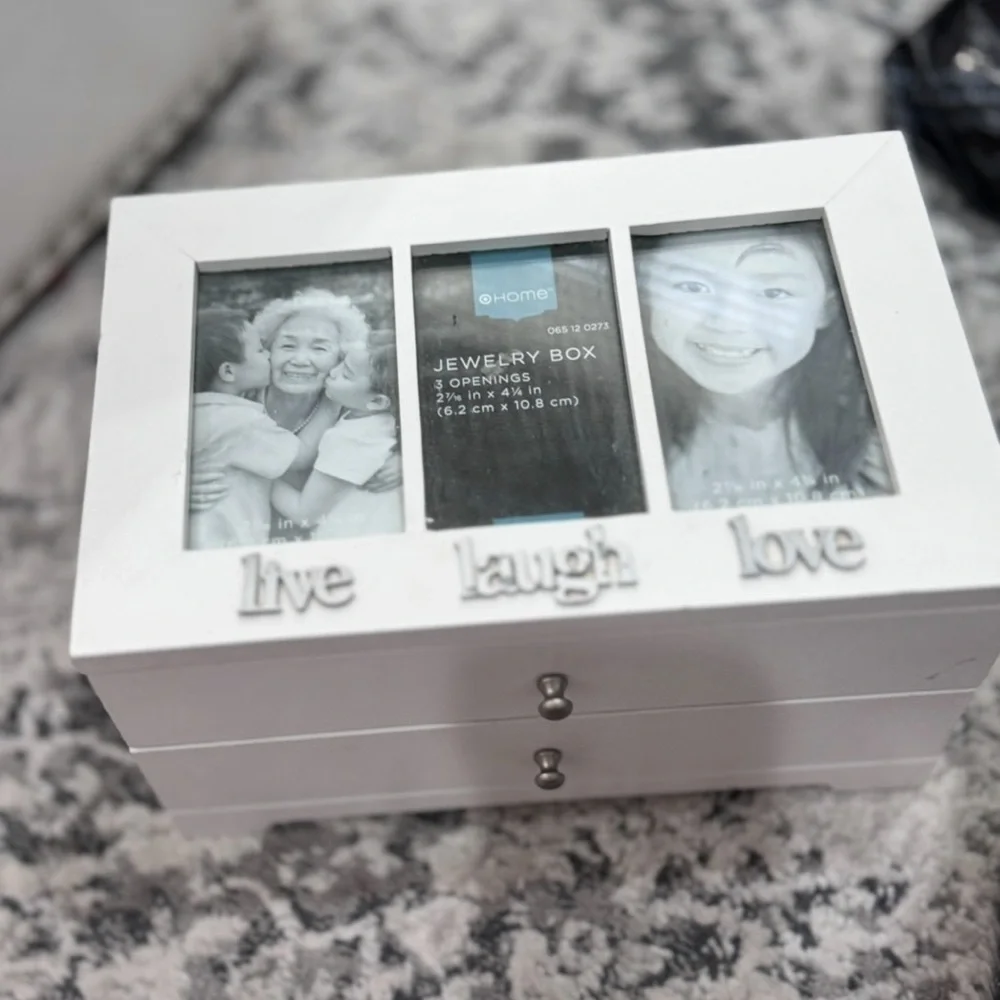 White Wooden VINTAGE (2010) Live, Love, Laugh Jewelry Box